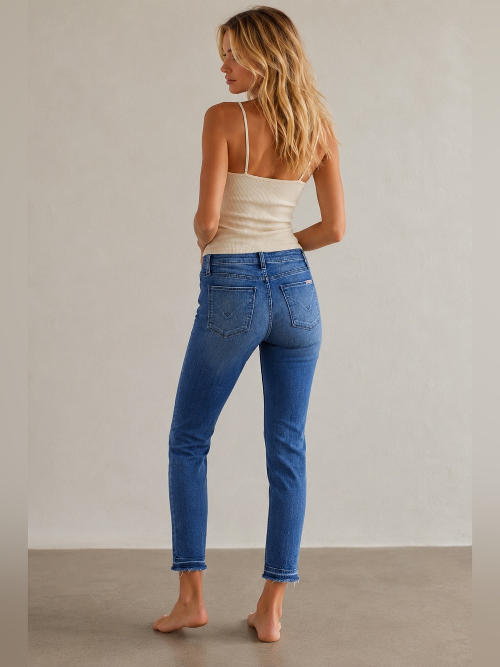 Hudson Jeans Nico Midrise Ankle Crop - Picture 2 of 12